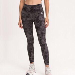 Black Camouflage Leggings with Elastic Waistband